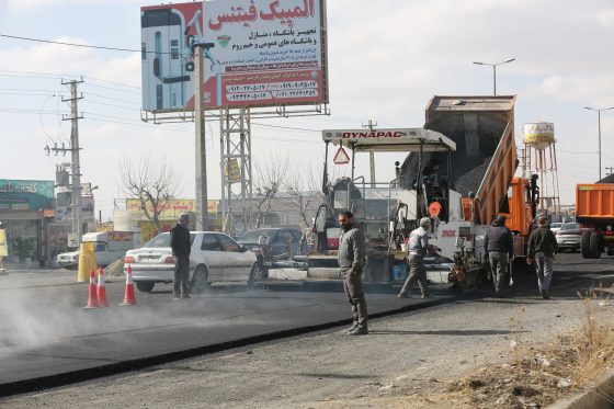 بهسازی محور ترانزیتی بلوار امام خمینی(ره)صفادشت با اجرای همزمان تراش و روکش آسفالت