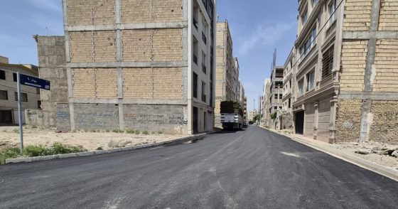 ادامه نهضت آسفالت در شمال شهر صفادشت؛ اجرای روکش آسفالت در کوچه بهار ۹