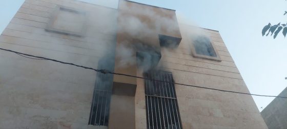 مهار آتش‌سوزی در انبار فروشگاه سیب سرخ صفادشت بدون خسارت جانی