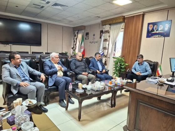 نشست شهردار و اعضای شورای اسلامی با فرماندار ملارد