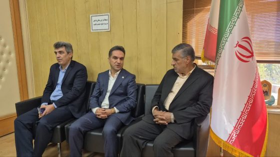 دیدار رئیس بانک تجارت با شهردار صفادشت